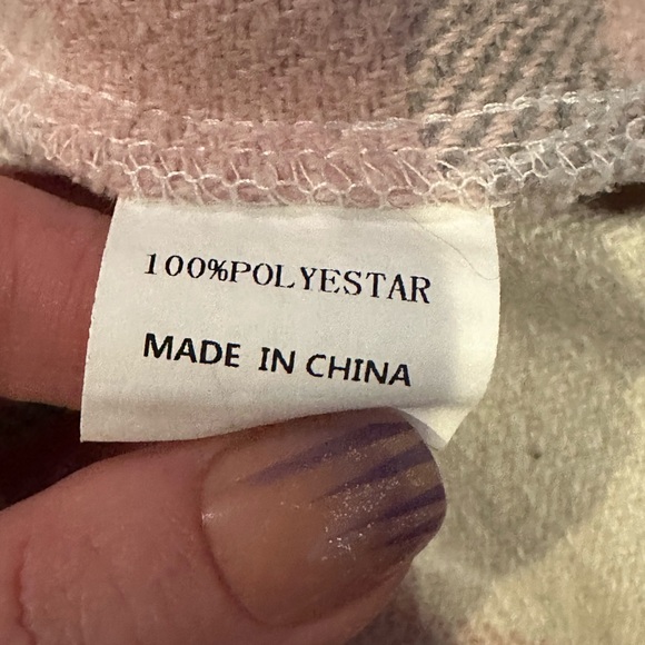 Plaid Shacket - Picture 4 of 5